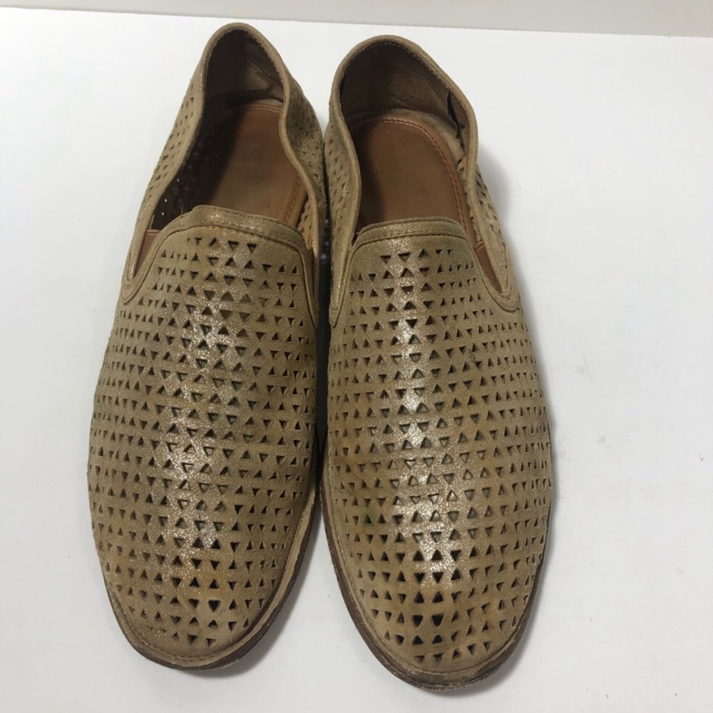 Trask Ali leather perforated metallic slip ons. Size 9.5. - Picture 3 of 7